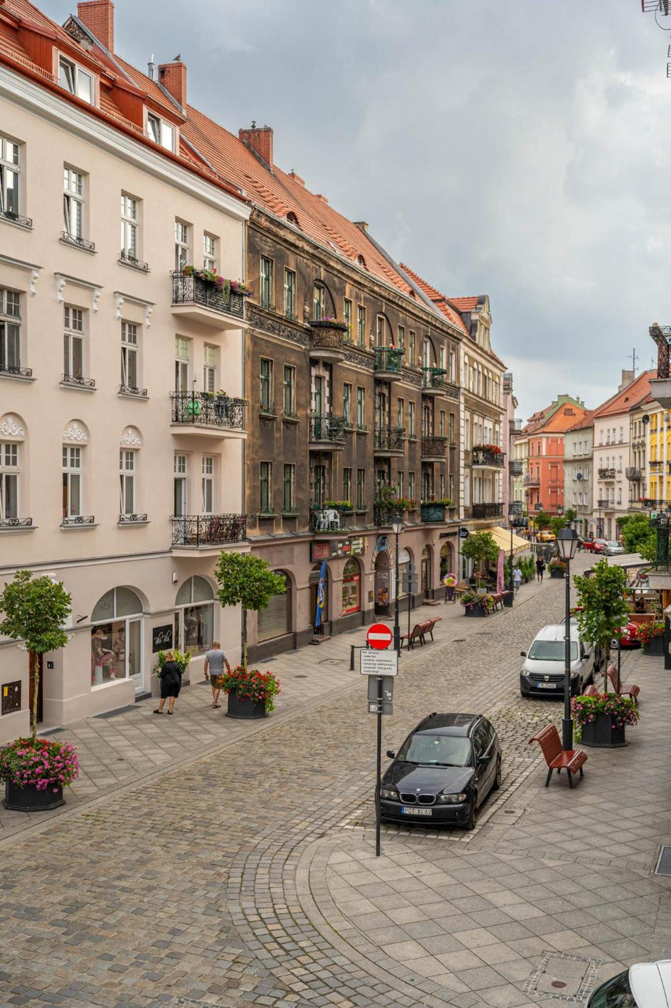Okno na Kalisz apartamenty Rynek Główny Zewnętrze zdjęcie